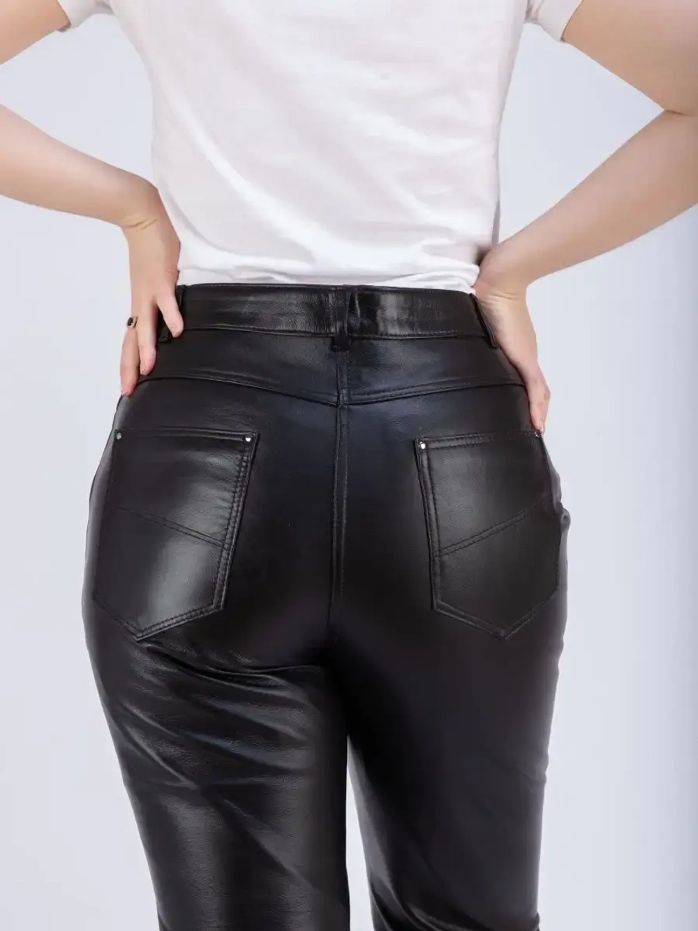 Брюки женские из натуральной кожи