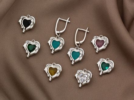 Подвеска Сердце с черным кристаллом 16мм