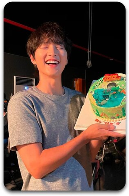 Карта #1950 / Song Joongki