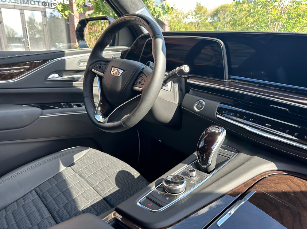 Cadillac Escalade ESV, 2023