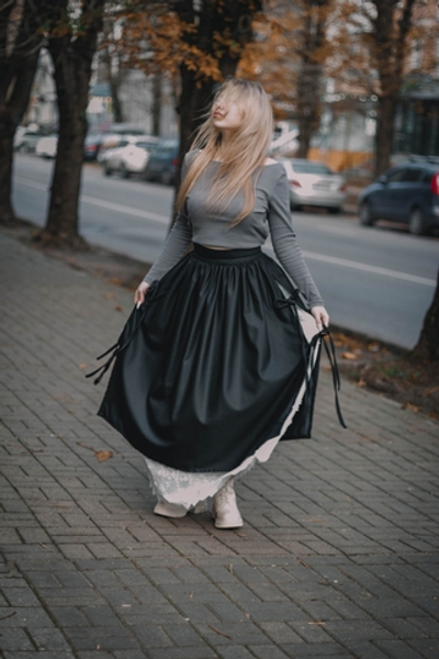 Шерстяная Юбка с Нижней Юбкой из Хлопка