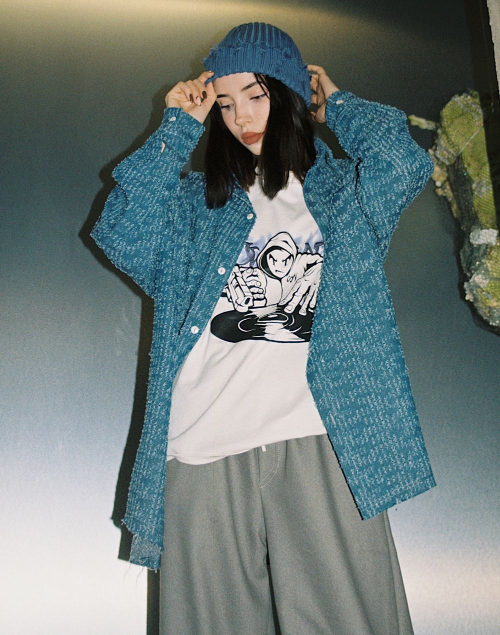 Рубашка джинсовая с рваным низом