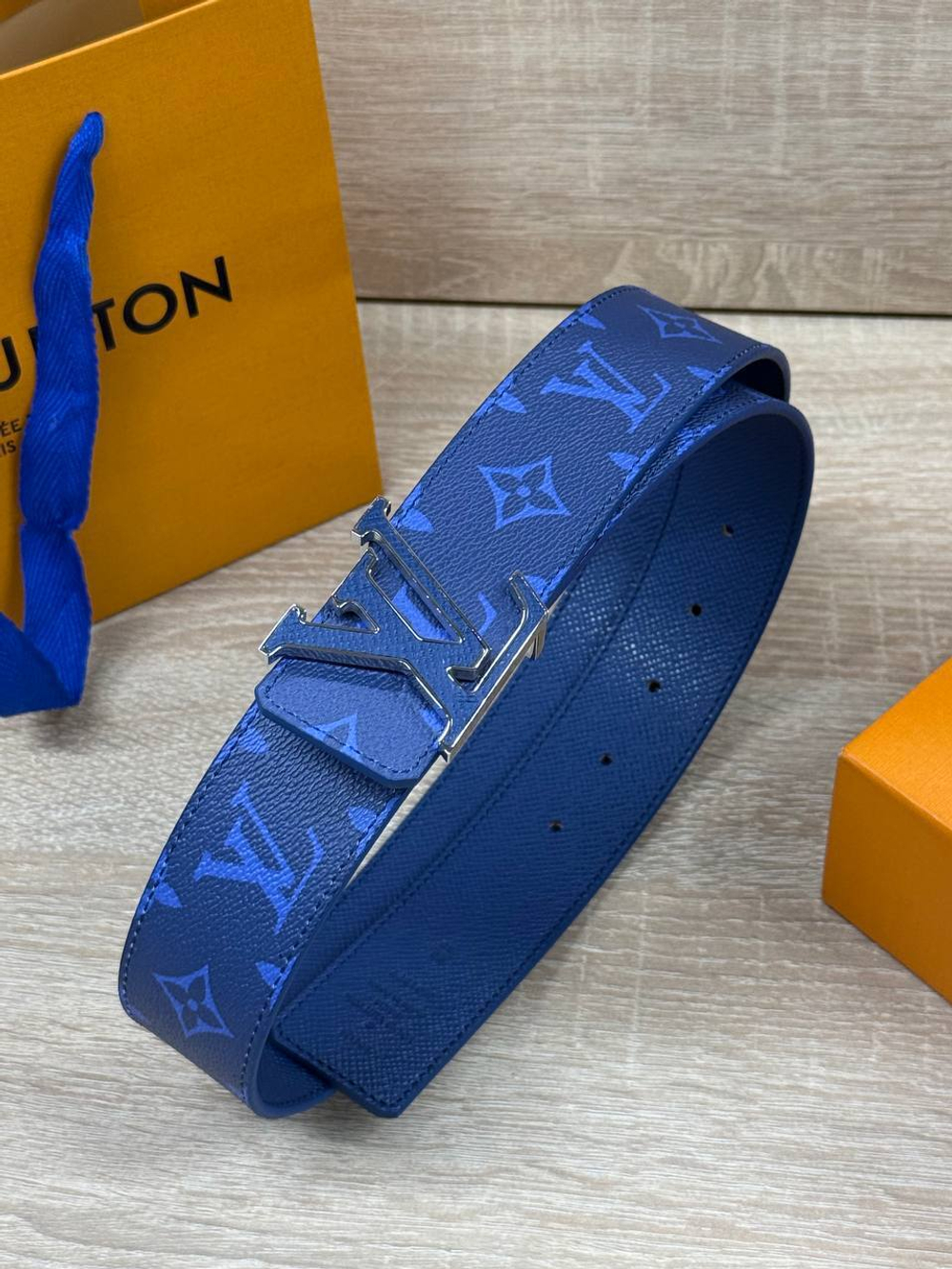 Ремень Louis Vuitton двухсторонний