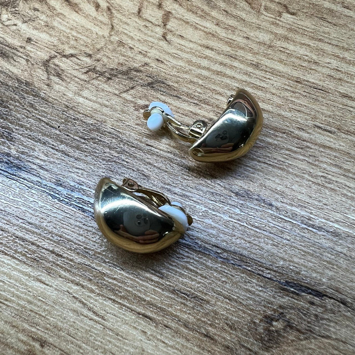 Клипсы Пластина овал выпуклый металл золотистый