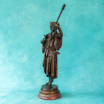 Скульптура «Восточный музыкант»