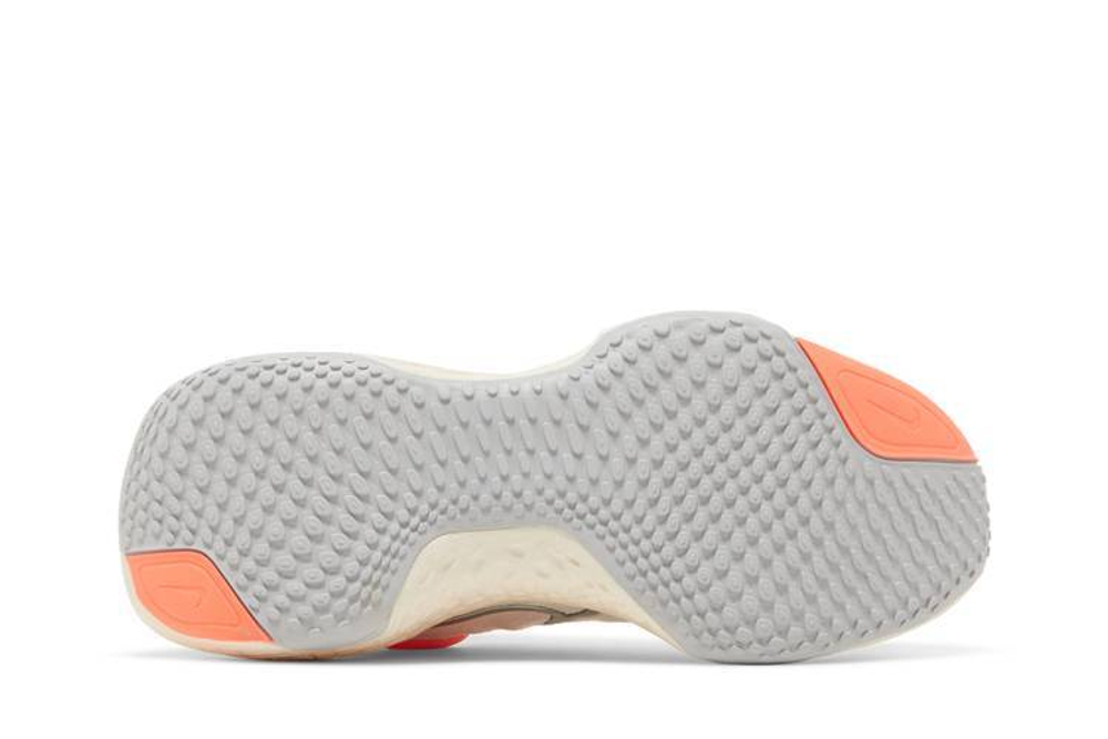 Кроссовки Nike Invincible Run 1 Flyknit (Женская размерная сетка)