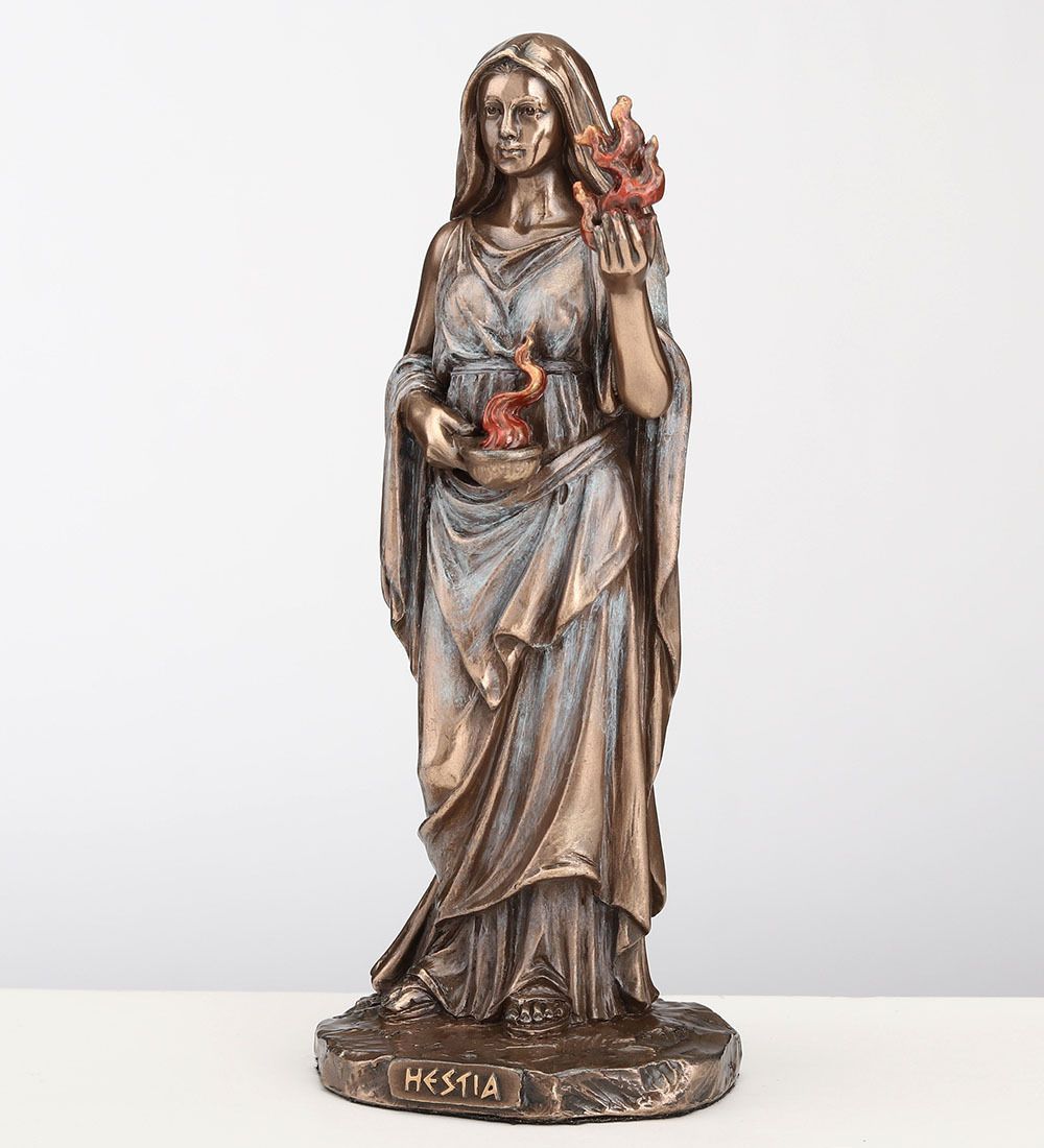 Veronese WS-1332 Статуэтка «Гестия - богиня дома и очага»