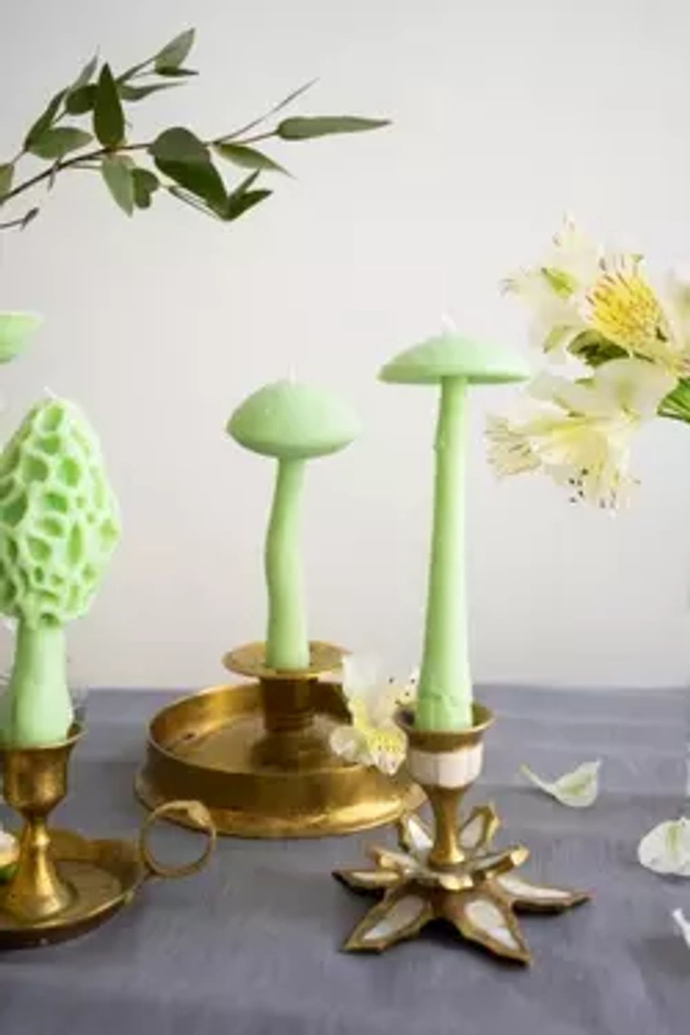 Купить Свеча Unification Love Подберезовик салатовый (Дерево и ваниль) Свеча Unification Love Подберезовик салатовый (Дерево и ваниль)