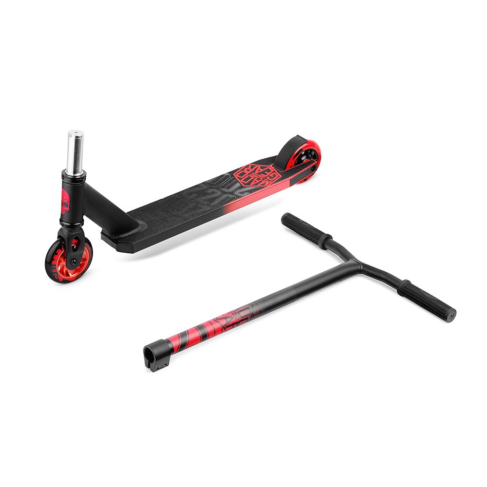 Трюковый самокат Madd Gear Kick Pro