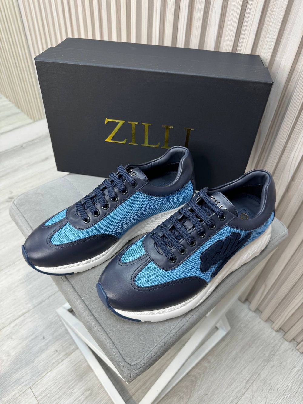 Кроссовки Zilli
