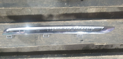 Молдинг решетки радиатора Mercedes GLC (X253) 15-19 Б/У Оригинал A2538880185
