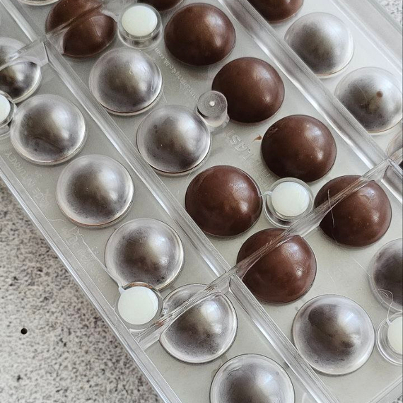 529 | Форма на магнитах для шоколадных конфет &quot;Трюфель&quot; (275*175мм)