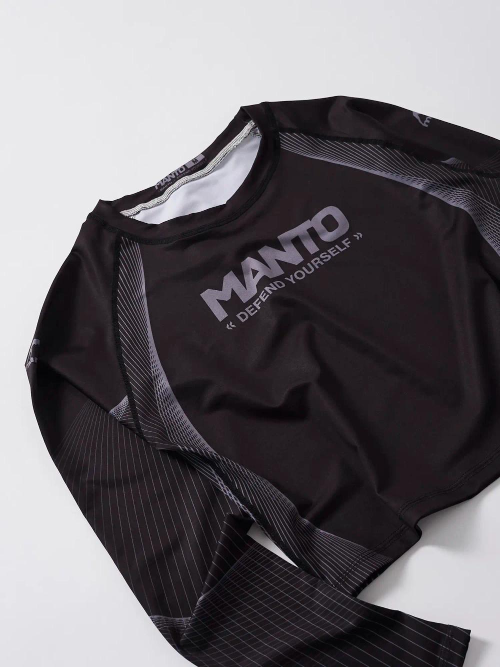 Женский Рашгард MANTO DEFEND чёрный