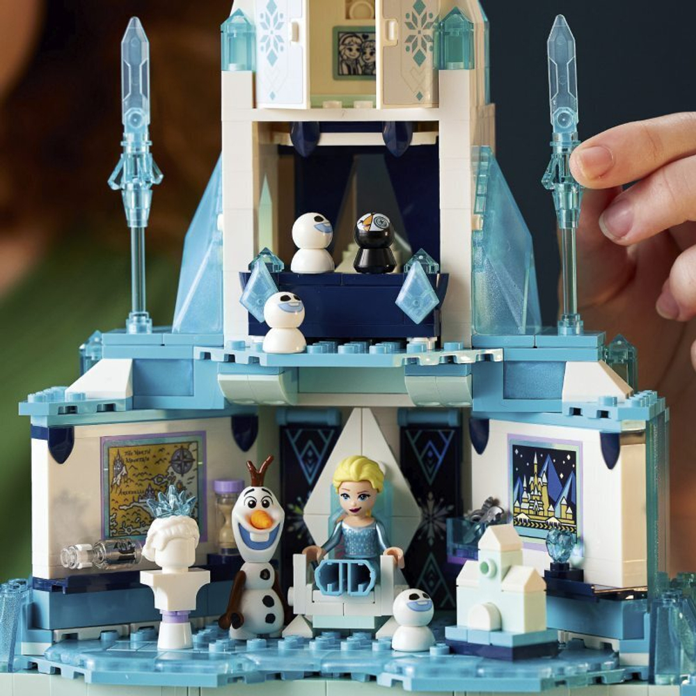 Конструктор LEGO Disney Frozen II - Ледяной замок 43197 купить в Москве |  Доставка по России.