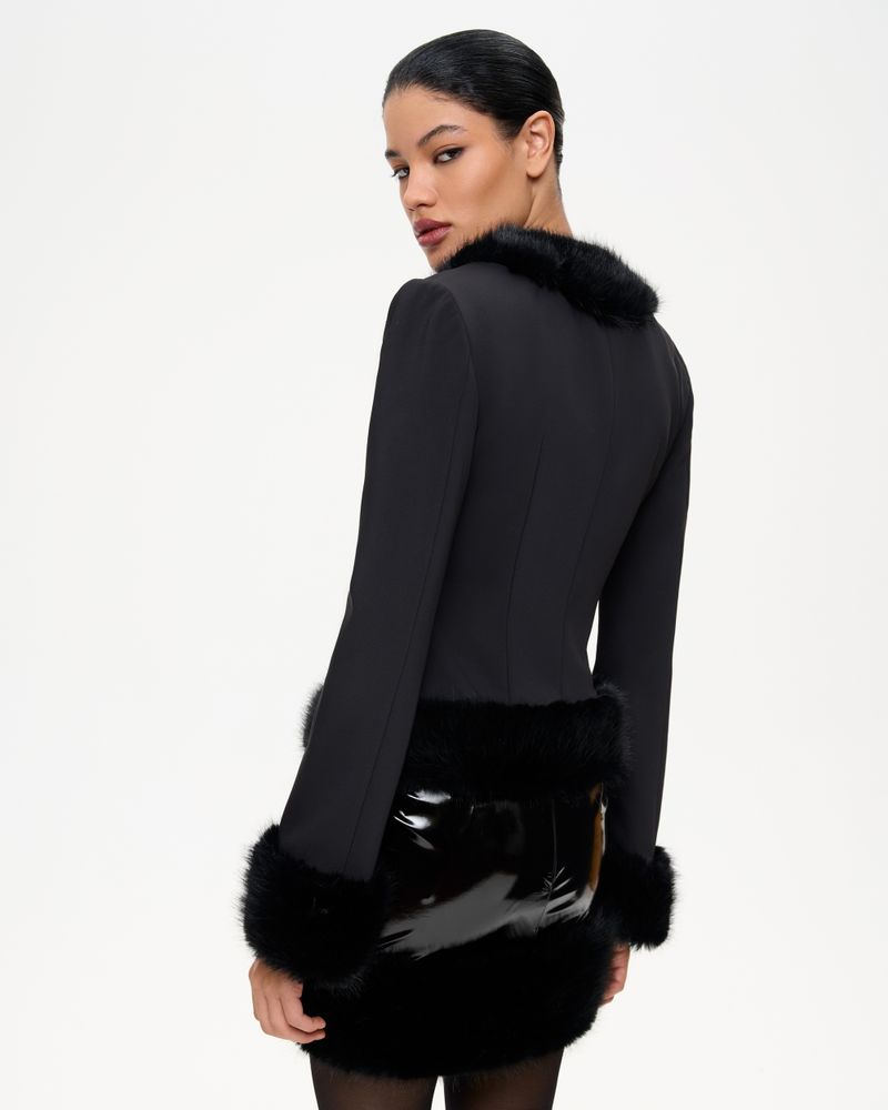 Юбка мини из латекса с мехом