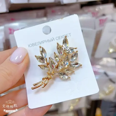Броши Jewelry - арт069