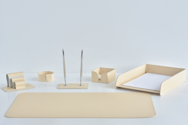 Набор настольный из кожи 6 аксессуаров цвет слоновая кость