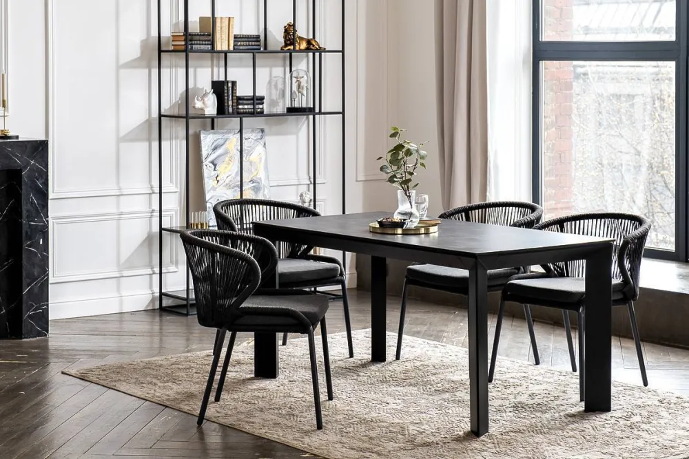 "Венето" обеденная группа на 4 персоны со стульями "Милан", каркас темно-серый, роуп темно-серый