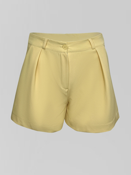 Шорты классические короткие с защипами спереди