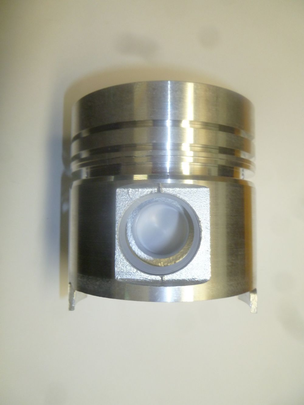 Поршень Ricardo R6105ZDS1; TDK 84 6LT(D=105,h=110 мм ) /Piston