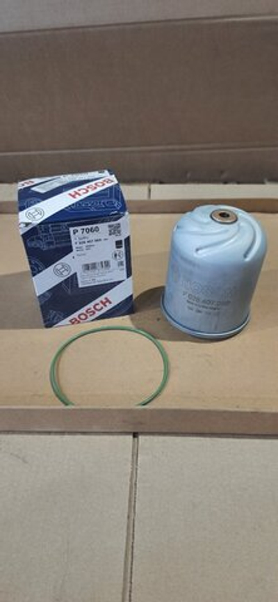 Фильтр масляный Bosch P7060