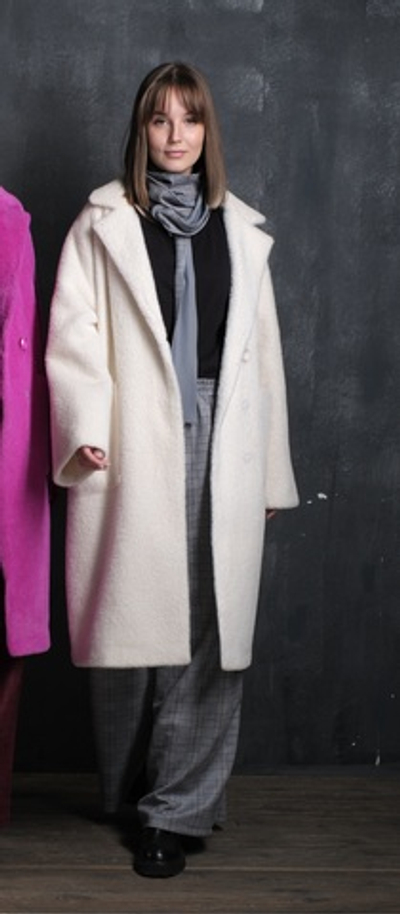 Пальто на подкладке /слрновая кость / весна-осень