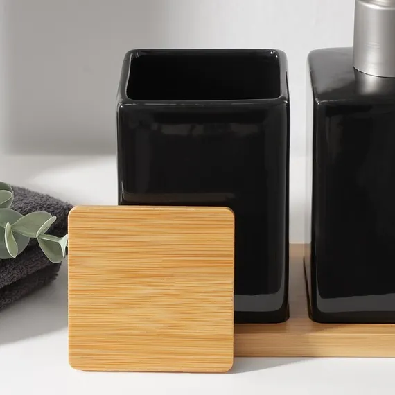 Набор аксессуаров для ванной комнаты SAVANNA Square, 4 предмета (дозатор для мыла, 2 стакана, подставка), цвет чёрный