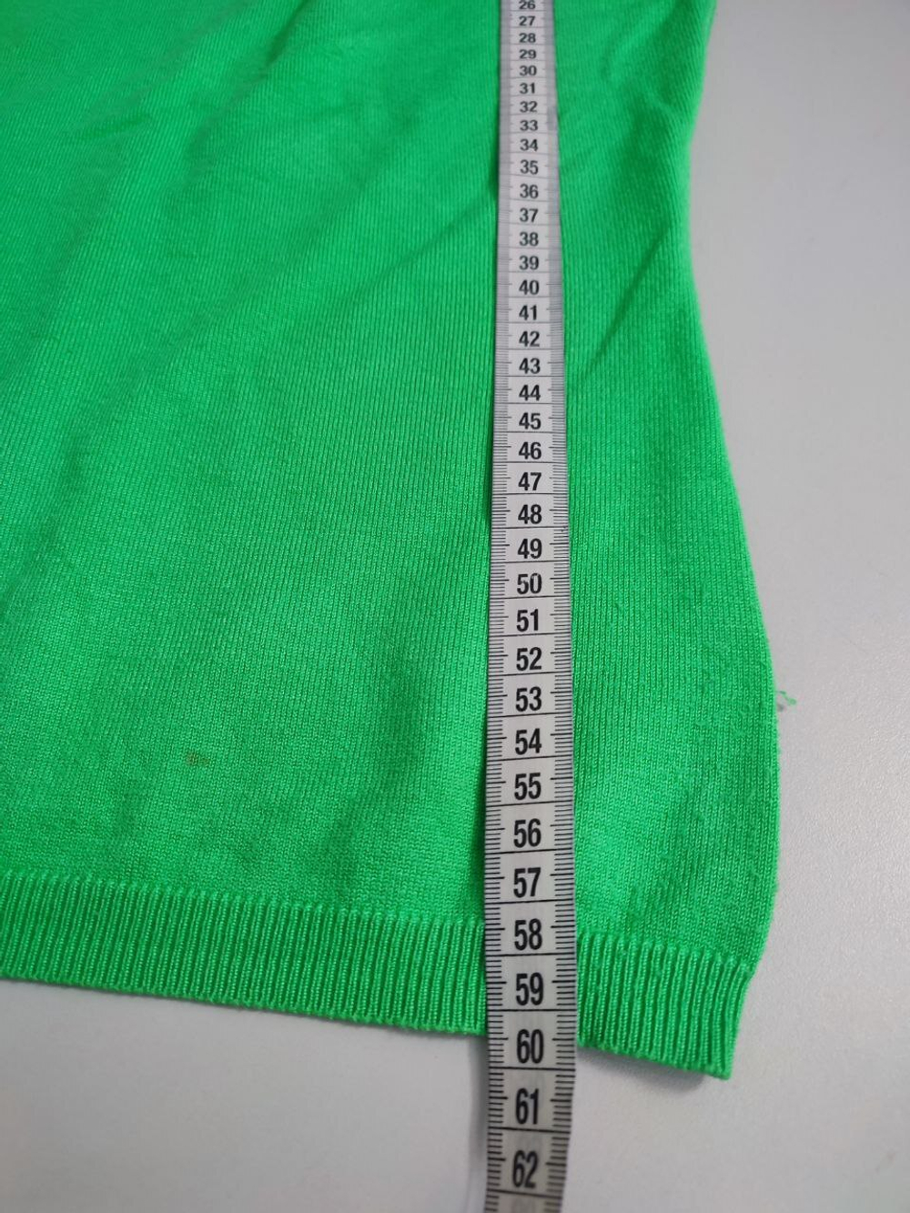 Джемпер Oodji лаконичный 40 размер