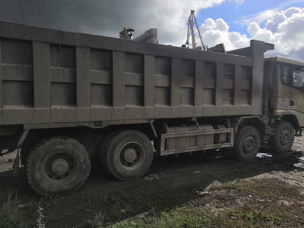 Shacman (Shaanxi) SX* 8x4 Самосвал SX331863366 (Дизельный, 12,5 л, 544 л.с., МТ)