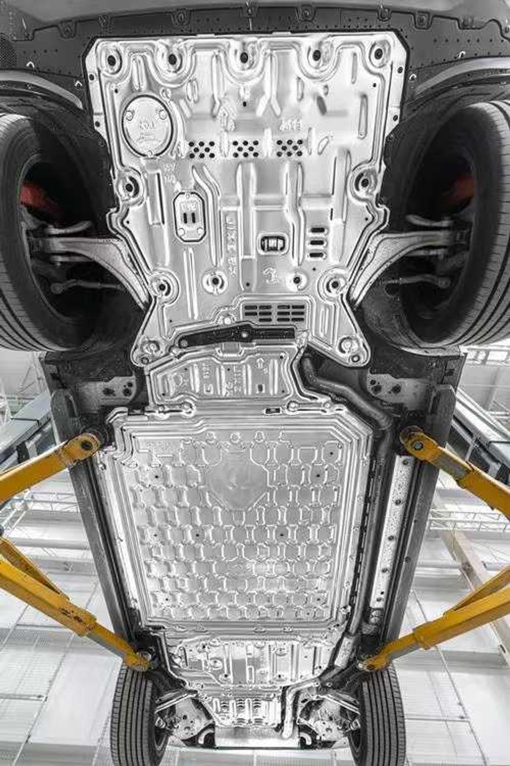 Защита днища для Zeekr 9X 2024+ Зикр защита картера защитный обвес