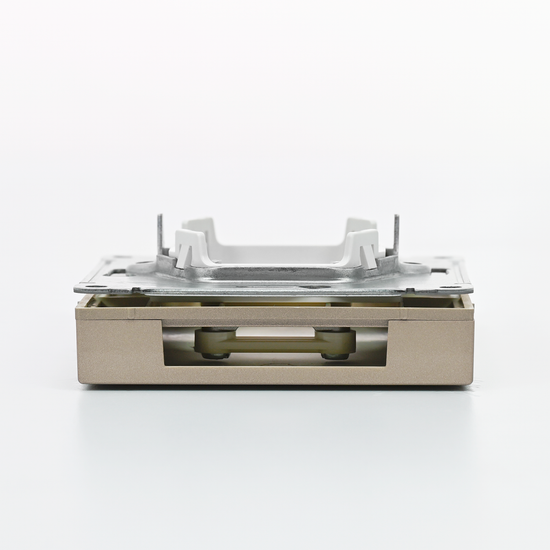 Вывод кабеля ArtGallery механизм шампань SE GAL000599