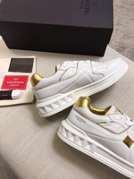 Кроссовки Valentino