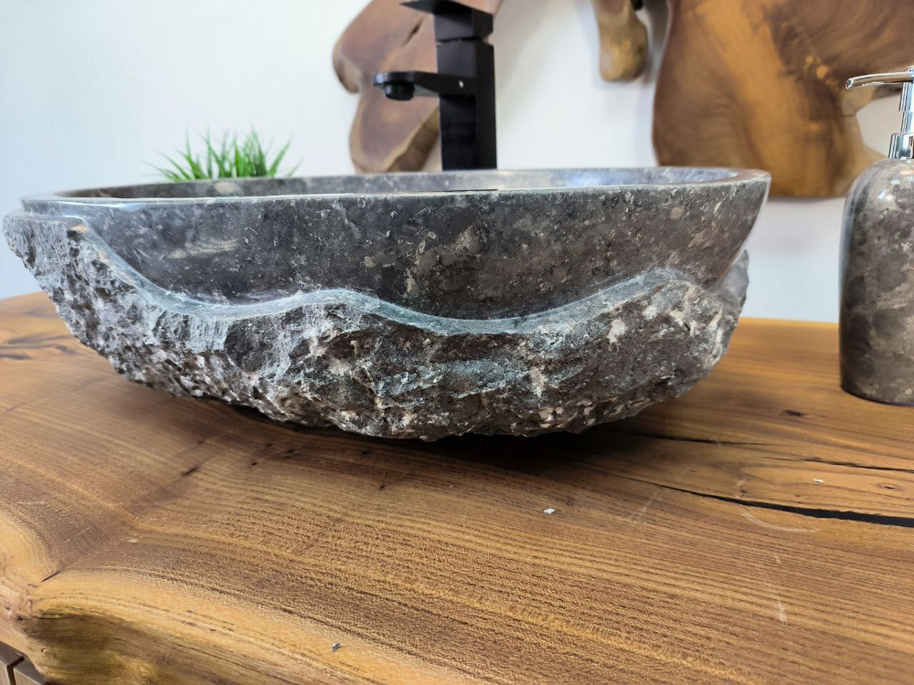 Раковина из мрамора Oval Grey Marmo Wave OM-65748 56х36х15 из натурального камня