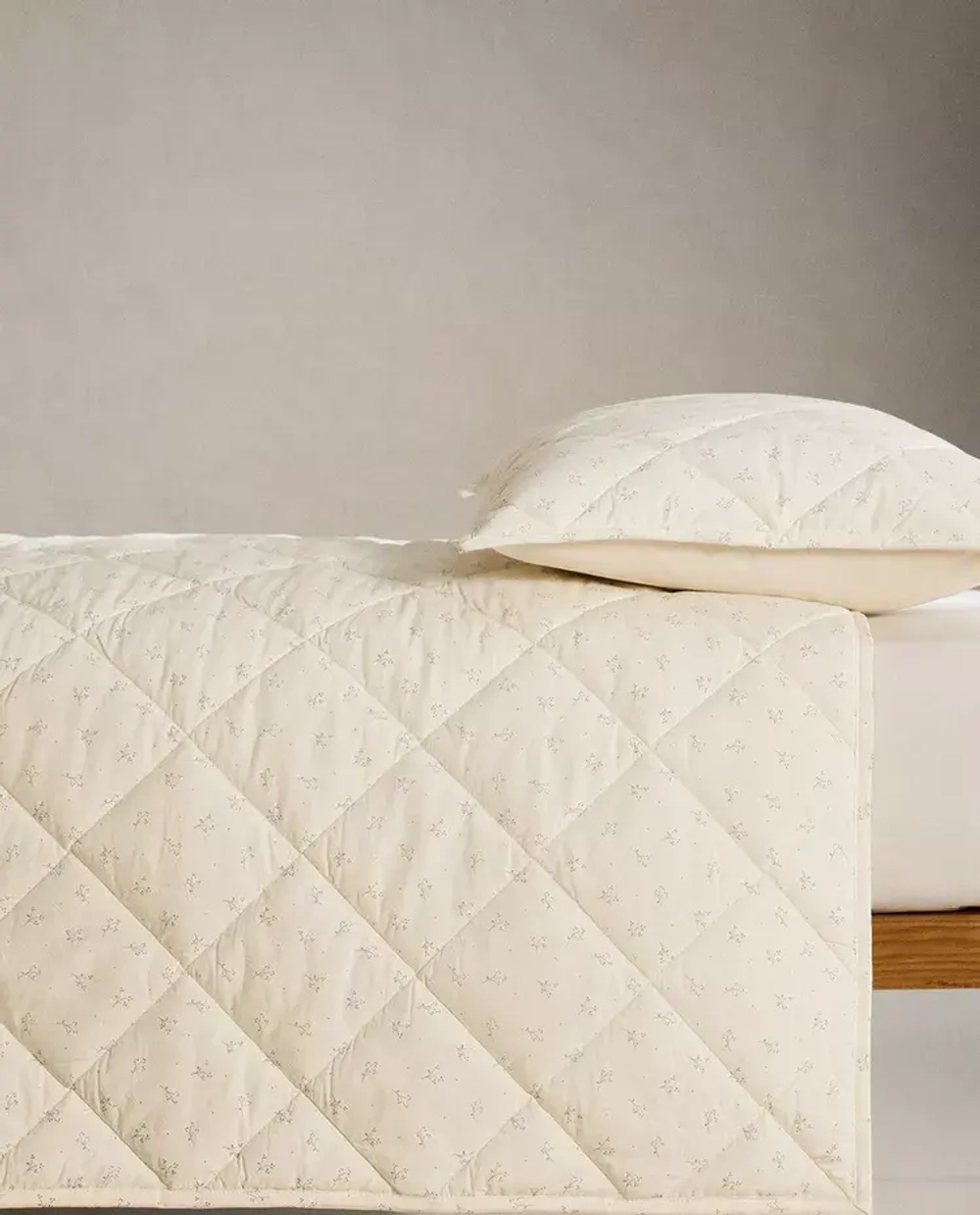 ZARA HOME ДЕТСКОЕ ЛОСКУТНОЕ ОДЕЯЛО С ПРИНТОМ, ЭКРЮ