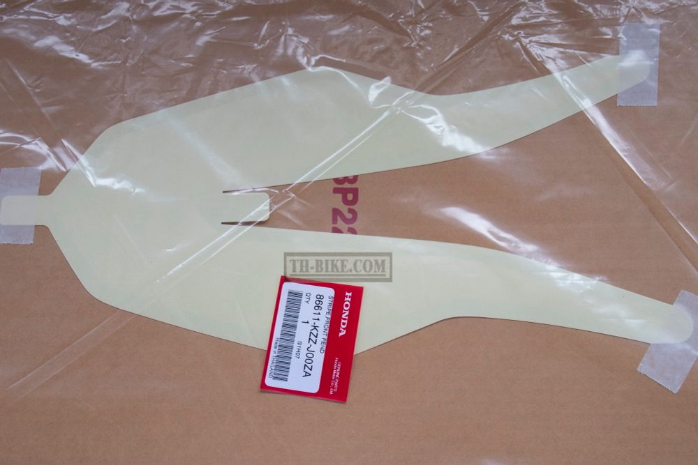 86611-KZZ-J00ZA. STRIPE, FR. FENDER *TYPE1*