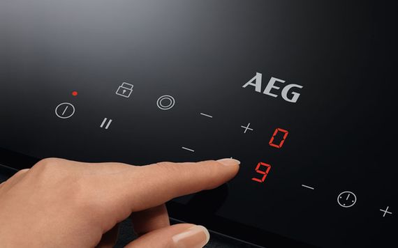 Варочная панель AEG HRB32310CB
