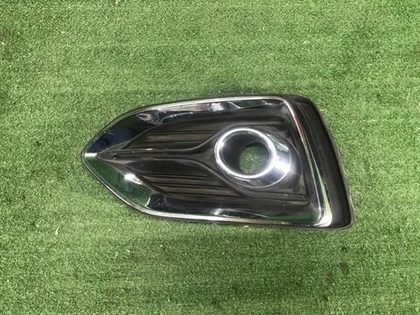 Накладка ПТФ левая Hyundai Solaris 2 (2017-2020)