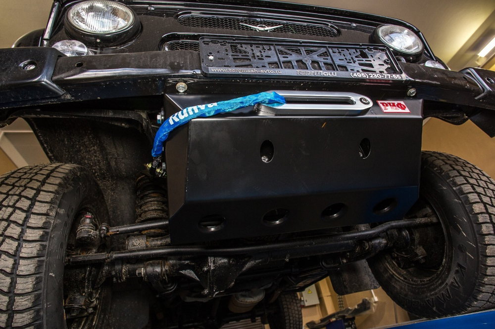 Площадка для скрытой установки лебёдки с защитой рулевых тяг УАЗ Хантер РИФ