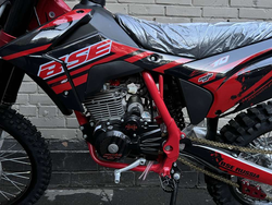 Кроссовый мотоцикл BSE Z10 Red Black (055)