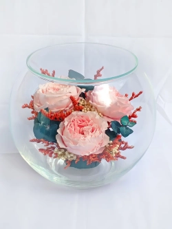 натуральные пионы в стекле, вакуум*