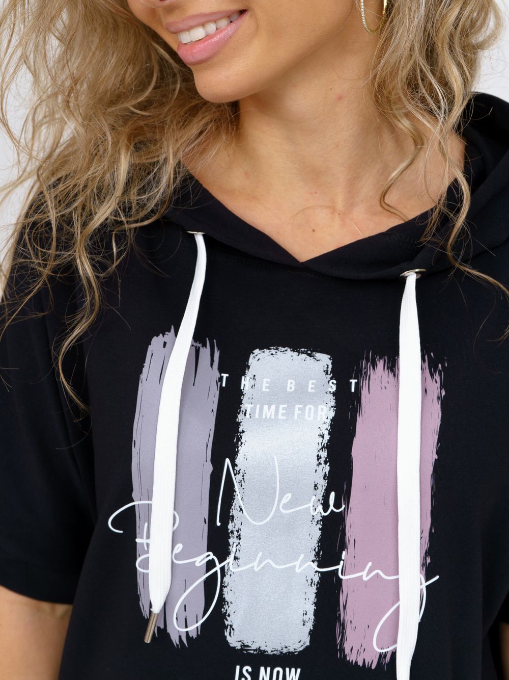 940 Туника "Черный" SveTekst (Акция)