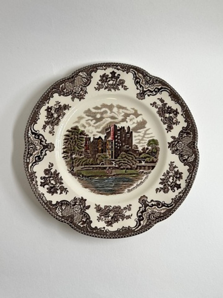 Тарелка 25см Johnson Brothers, Old Britain Castles