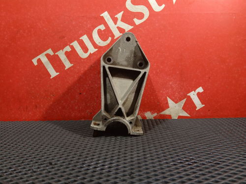 Кронштейн крыла заднего 2018г.