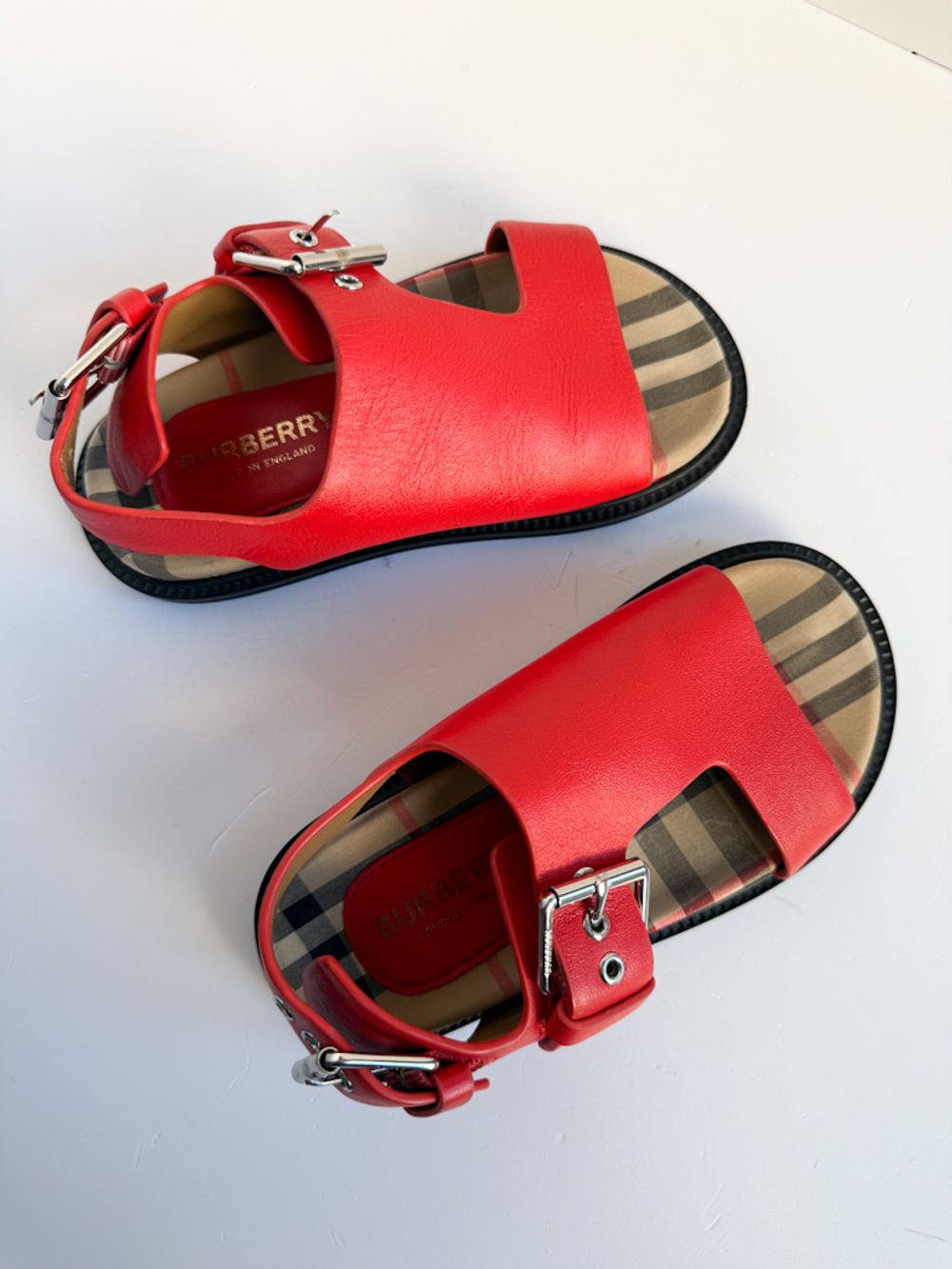 Сандалии Burberry, 28