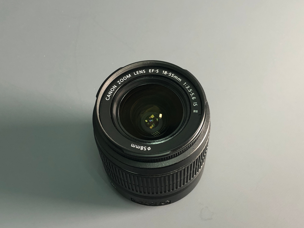 Canon 600D Kit 18-55mm IS II 2.000 кадров