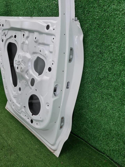 Дверь задняя левая Geely Monjaro (2021-н.в.)