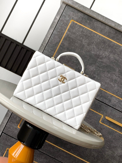 Chanel Bag (2 sizes)