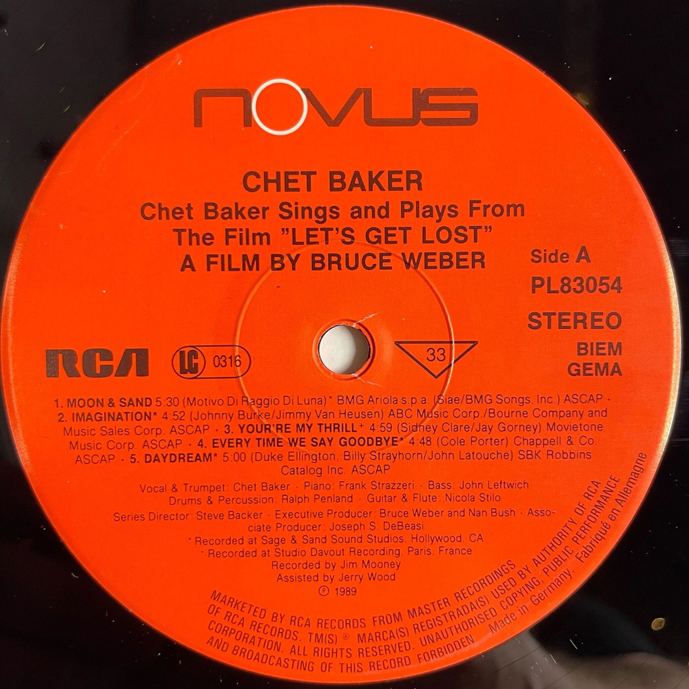 Винтажная виниловая пластинка LP Chet Baker Sings And Plays From The Film Let's Get Lost Давайте Потеряемся (Germany 1989)
