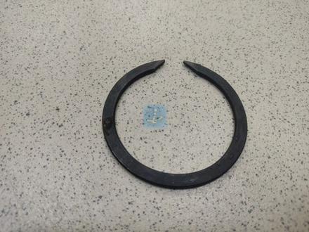 Кольцо упорное подшипника вторичного вала 238-1701283