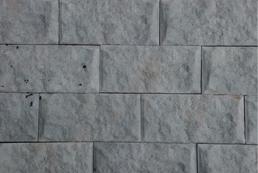 Модная кладка из фасадной плитки Рваный камень